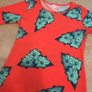 Hawaiian Style LuLaRoe Julia 2 for $20